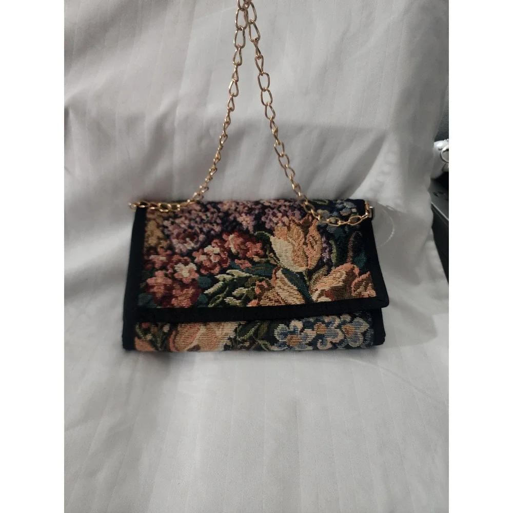 Danny K Beverly Hills Floral Tapestry Wallet Crossbody Bag Gold Chain Strap
